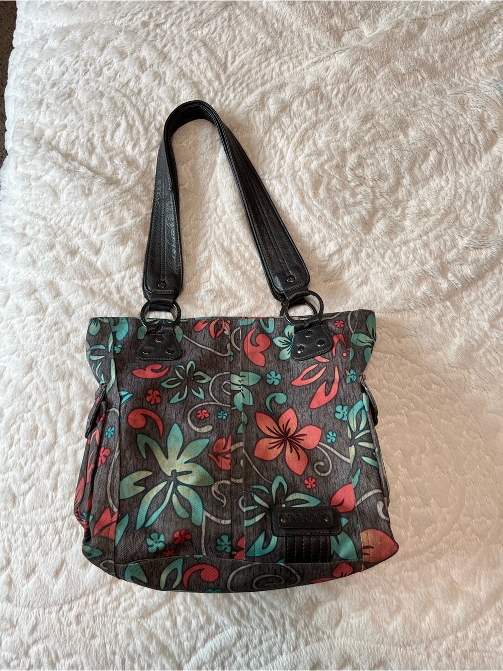 Dakine Floral Multicolor Shoulder Bag See pics for minor damage on straps.
